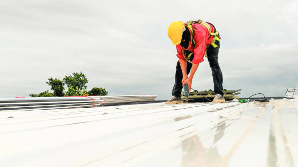 Best Flat Roofing  in Wales, WI